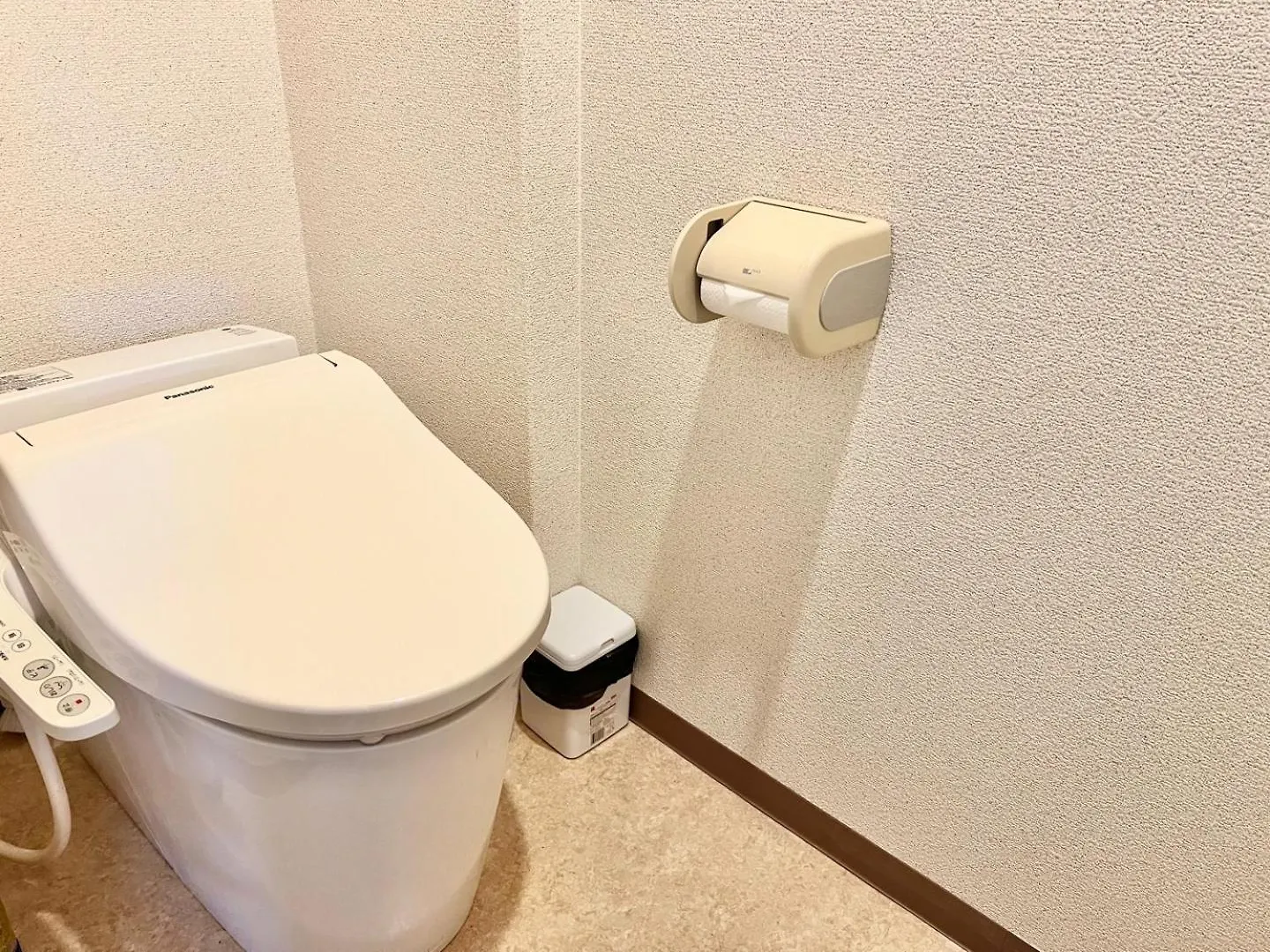 7人可能 なんば駅 一駅 / 地下鉄駅 2分 Royal601 Apartman Oszaka